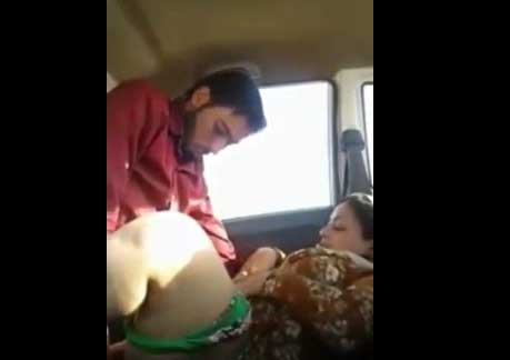 Driver ko chut di pakistani aunty ne