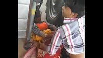 Pari bhabhi ko choda tractor ke piche