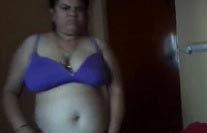 मोटी रंडी के लंड चूसने का इंडियन पोर्न वीडियो