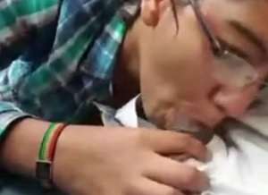 कार में बॉस का लंड चूसा लड़की ने