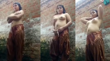 दुबई वाले बॉयफ्रेंड के लिए नंगा इमो वीडियो कॉल किया पाकिस्तानी टीन लड़की ने. देखें कडक देसी चूची वाली सेक्सी लड़की की वीडियो.