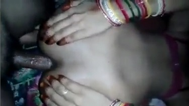 सेक्सी मुस्लिम भाभी और उसके जेठ की गांड चुदाई वाली हार्ड एनाल सेक्स वीडियो. भाभी को घोड़ी बना के उसकी गांड चोद दी जेठ ने.