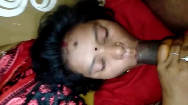 तमिल हॉट वाइफ का लंड सकिंग वीडियो