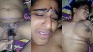 गरम आंटी की झाँटो वाली चुत चोदा जवान लड़के ने