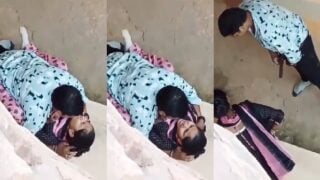 घर के पीछे जल्दी से चुद गई चीटर वाइफ अपने लवर के साथ