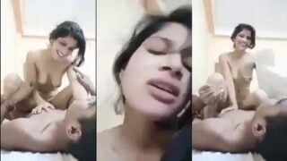 चुदक्कड़ दीदी ने लिया पड़ोसी लड़के से चुदने का मजा
