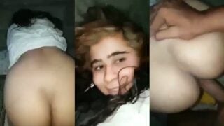 घोड़ी बनाके सेक्सी रंडी को चोदने का मजा लिया
