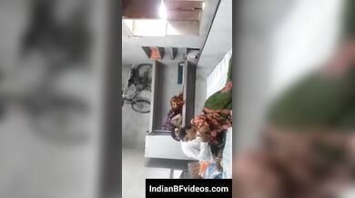 राजिस्थानी भाभी की टाँगे उठाके चोदा भाभी के लवर ने