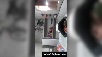 राजिस्थानी भाभी की टाँगे उठाके चोदा भाभी के लवर ने