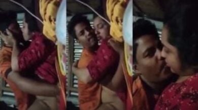 बिना कपडे उतारे जल्दी से चुदाई निपटाते विलेज देवर भाभी