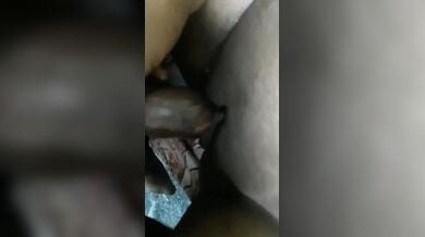 सेक्सी मैरिड भाभी की गोरी चुत को चोदा काला लंड से