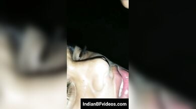 विलेज क्यूट गर्ल ने चुदवाई अपनी हेयरी चुत लंड चूसके