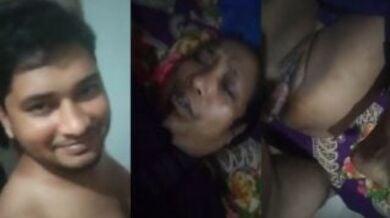 मैच्योर ऑन्टी की चुदाई करता जवान लड़का