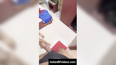 डीप ब्लोजॉब का मजा लेके चोदा गर्लफ्रेंड को घोड़ी बनाके