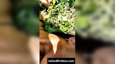 झारखण्ड विलेज गर्ल जी आउटडोर चुदाई