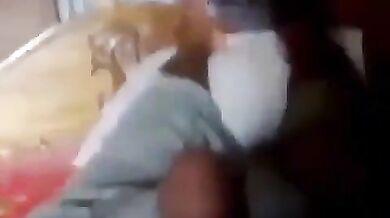 विलेज ब्यूटीफुल गर्ल कर रही है बडा लंड की सवारी