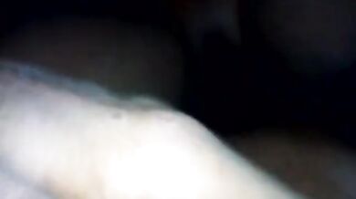 अँधेरे कमरे मी विलेज गर्ल की चुदाई कर निकाला माल