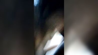 पति-पत्नी का सेल्फी सेक्स एमएमएस, निकला चुदाई का “चप चप” आवाज