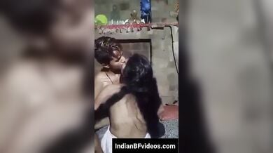 गरीब, छपरी लड़के ने किया अमीर गर्लफ्रेंड से रोमांस और चुदाई