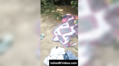 रंडी ने मांगी और 200 रूपये एक और बार चुदने के लिये