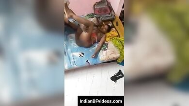 आशिक से अपनी चुत चटवाके चुत चटाई का मजा लेती हॉट भाभी