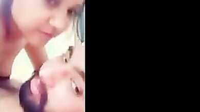 लडकी ने चुसी यार की छोटीसी लुल्ली