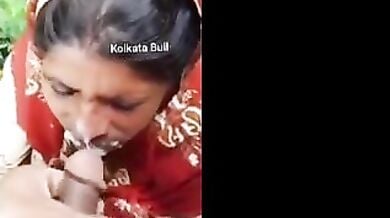 चाचा का मजबूत लौडा चोदकर खाला ने मुंह मे लिया कमशॉट