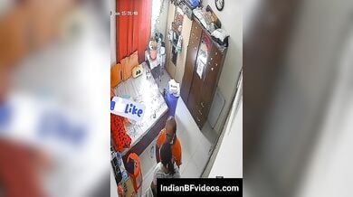 ठरकी अंकल कर रहे है कामवाली की चुदाई सीसीटीवी कैम मे हुआ कैद