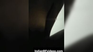 न्यूली वेड स्लिम भाभी की हेयरी चुत की चुदाई