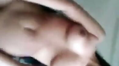 ब्यूटीफुल बुब्स लडकी ने किया काउगर्ल स्टाइल सेक्स