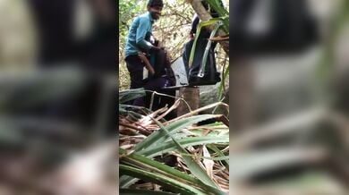 लवर्स ने किया पार्क के झाड़ियां में सेक्स, किसी ने बनाया एमएमएस