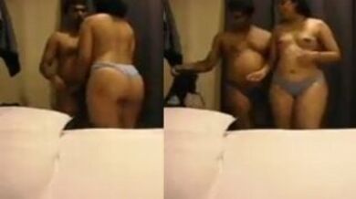 रिच हसबंड वाईफ की पुरानी सेक्स क्लिप