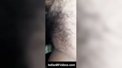 जंगल में खूबसूरत लडकी की हेअरी बुर चोदी