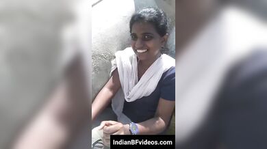 गुलाबी टोपे वाला काला लंड चुस्ती मल्लू लड़की का ब्लोजॉब वीडियो