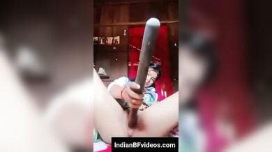 हॉर्नी नार्थ ईस्ट लड़की ने ली चुत मे बडी लकड़ी
