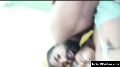 तमिल हॉउसवाइफ पति के साथ हार्ड चुदाई का मजा ले रही है