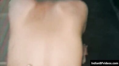 गाँव की जवान लड़की को हेयरी पुसी फकिंग