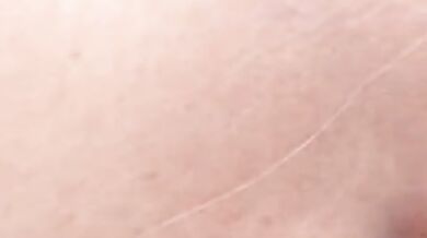 आउटडोर चुदाई के बाद लड़की मूतने बैठी