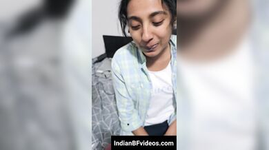 दिल्ली वाली लड़की चूस रही है लंड और आंड