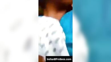 खेत मजदुर विलेज भाभी की बिना कंडोम चूत फकिंग!