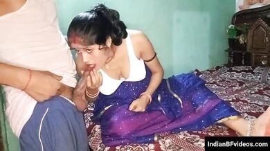 प्रेगनेंसी के दौरान चुदाई का मजा लेती भाभी