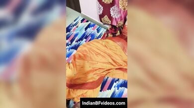 बनारसी साड़ी मे सजी संगीता भाभी की चुदाई