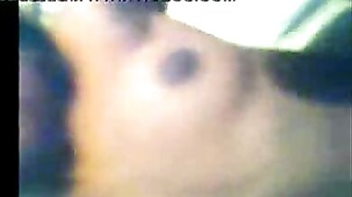 ब्यूटीफुल देसी लड़की की चुदाई का पुराना वीडियो