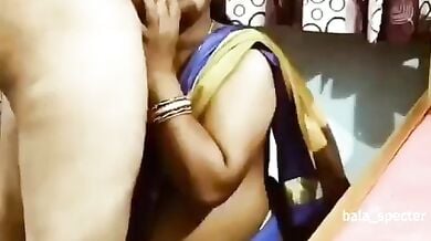 टीचर मैडम ने चूसा बस ड्राइवर का लंड