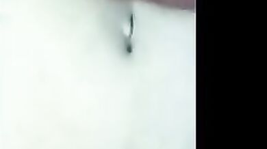 देहाती लड़की की हेयरी बुर खेत में चोदी