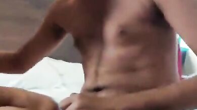 पहले पोर्न फिल्म में लड़के ने दिया अच्छा परफॉरमेंस