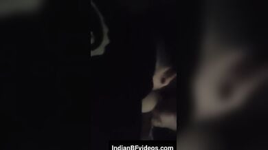 बडे बूब्स वाली भाभी के बूब्स को चुस्ते हुए भाभी को चोदा