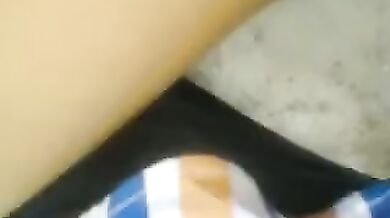पड़ोसी गाउनवाली आंटी को चोदा उसके घर के छत पे