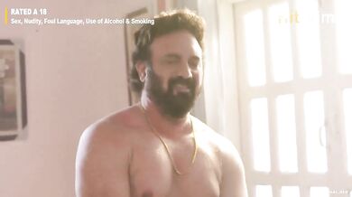 पति पत्नी का ब्लाउज फाड़ उत्तेजक रोमांस!