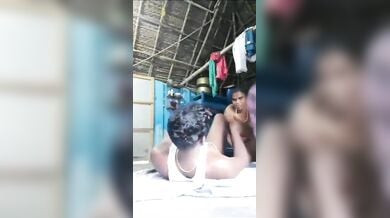 चुदासी आंटी ने पडोसी यार के साथ की नंगई